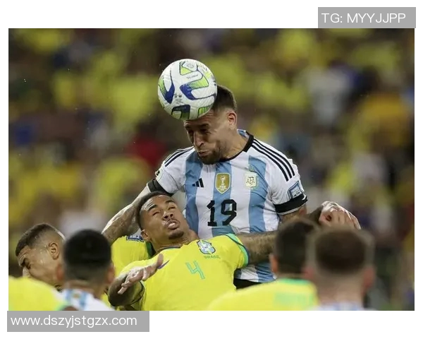 卡拉巴克与莫尔德的激烈对决展现足球魅力与战术智慧的巅峰较量